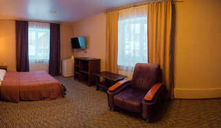 Гостиница Кия Шерегеш Двухместный номер Делюкс с 1 кроватью или 2 отдельными кроватями-1