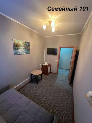 Гостиница Кия Шерегеш Cемейный номер с собственной ванной комнатой-7