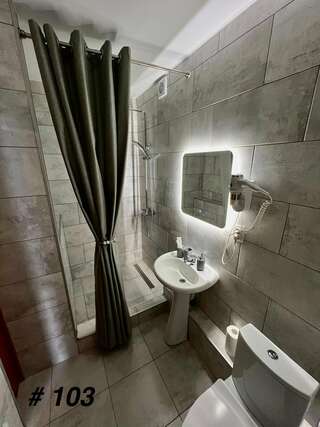 Гостиница Кия Шерегеш Двухместный номер Делюкс с 1 кроватью или 2 отдельными кроватями-4